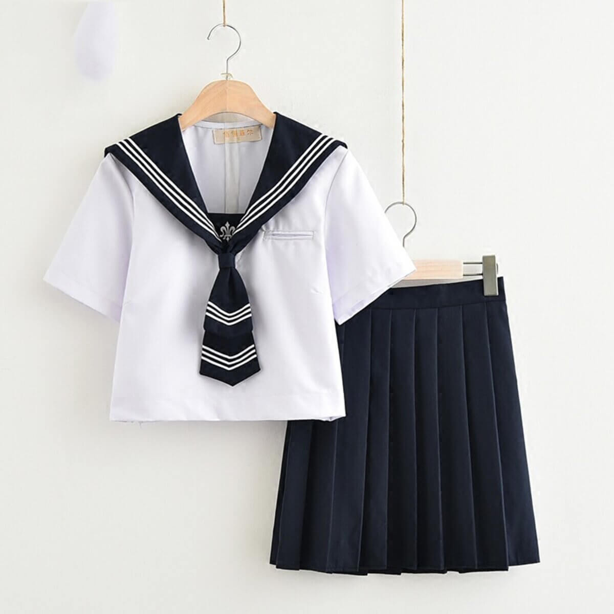 Áo phông đồng phục học sinh kiểu dáng Nhật bản