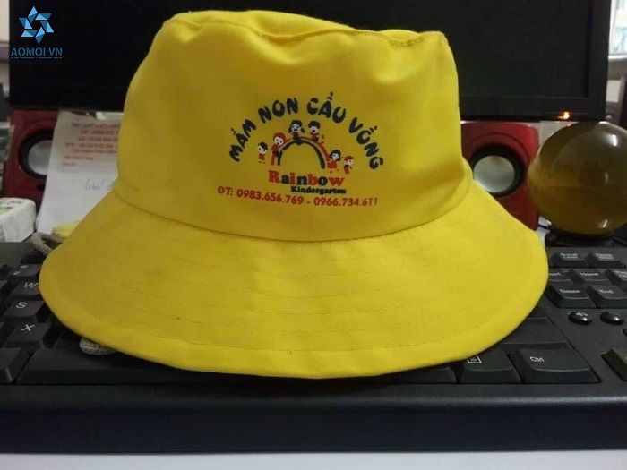 may-mu-dong-phuc-mam-non-vai-mem-an-toan-cho-be